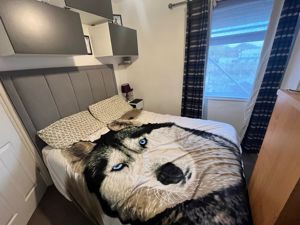 Bedroom- click for photo gallery